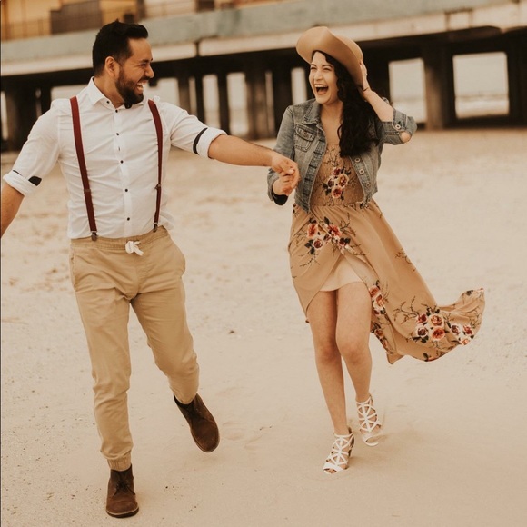 Floral off shoulder dress - Picture 2 of 8